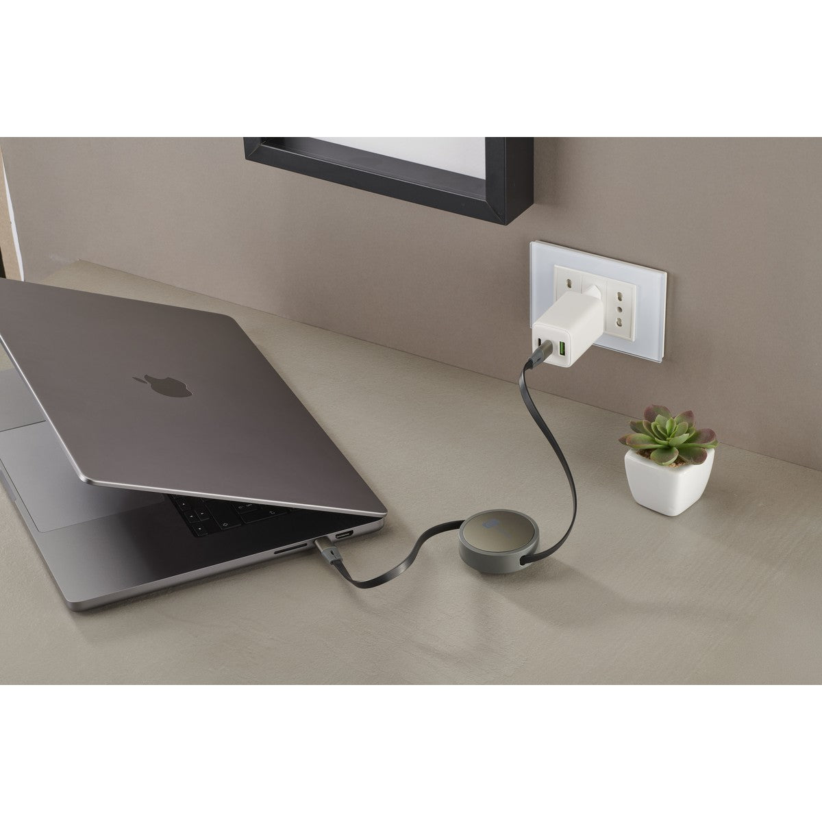 Einziehbares USB-C/USB-C-Kabel